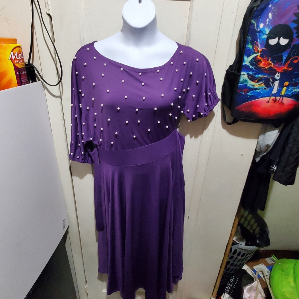 Women's dress Size L